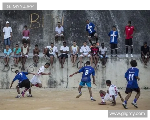 深度对话李静分享她的足球人生与梦想追逐之路